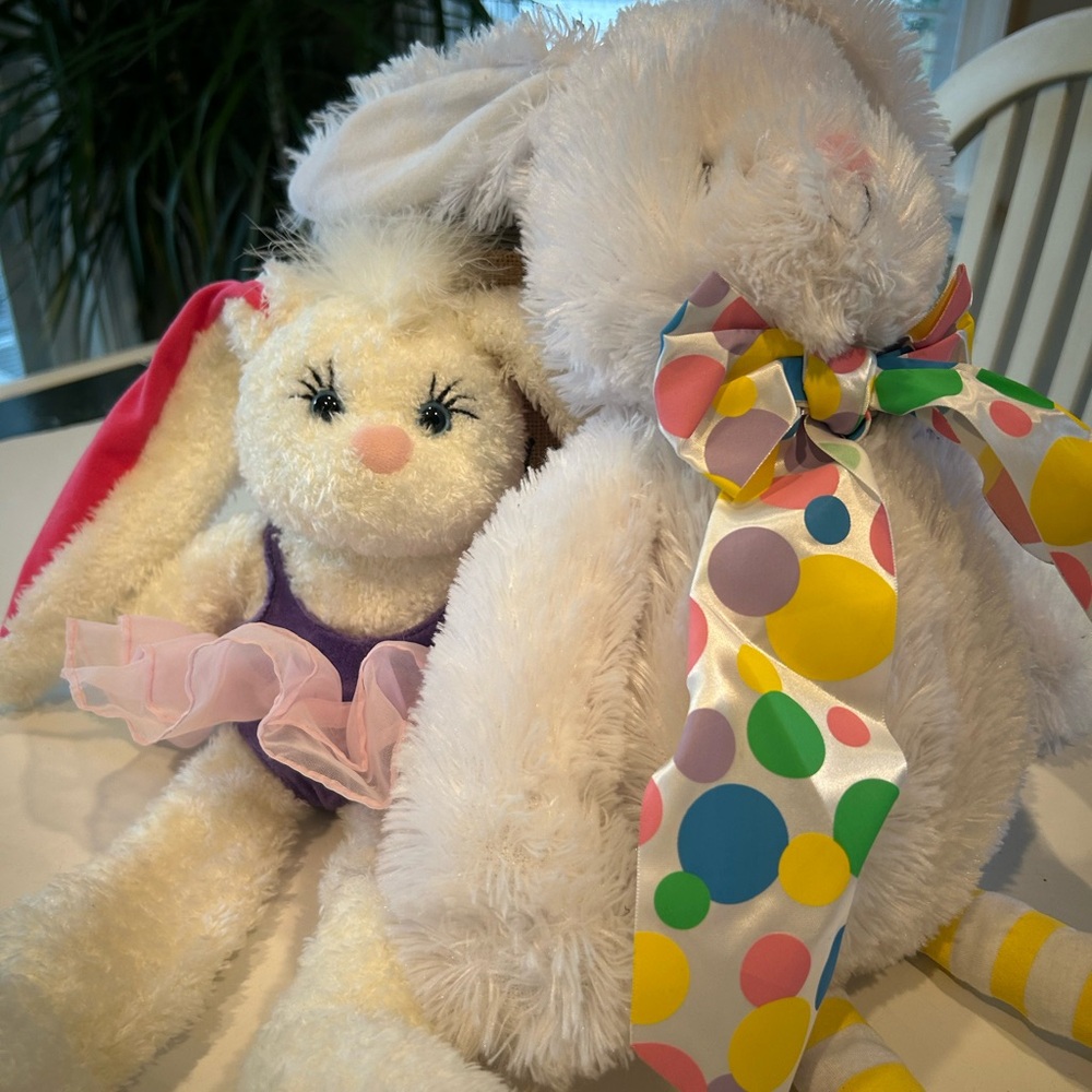 ADORABLE PLUSH FLOPPY BUNNY DUO